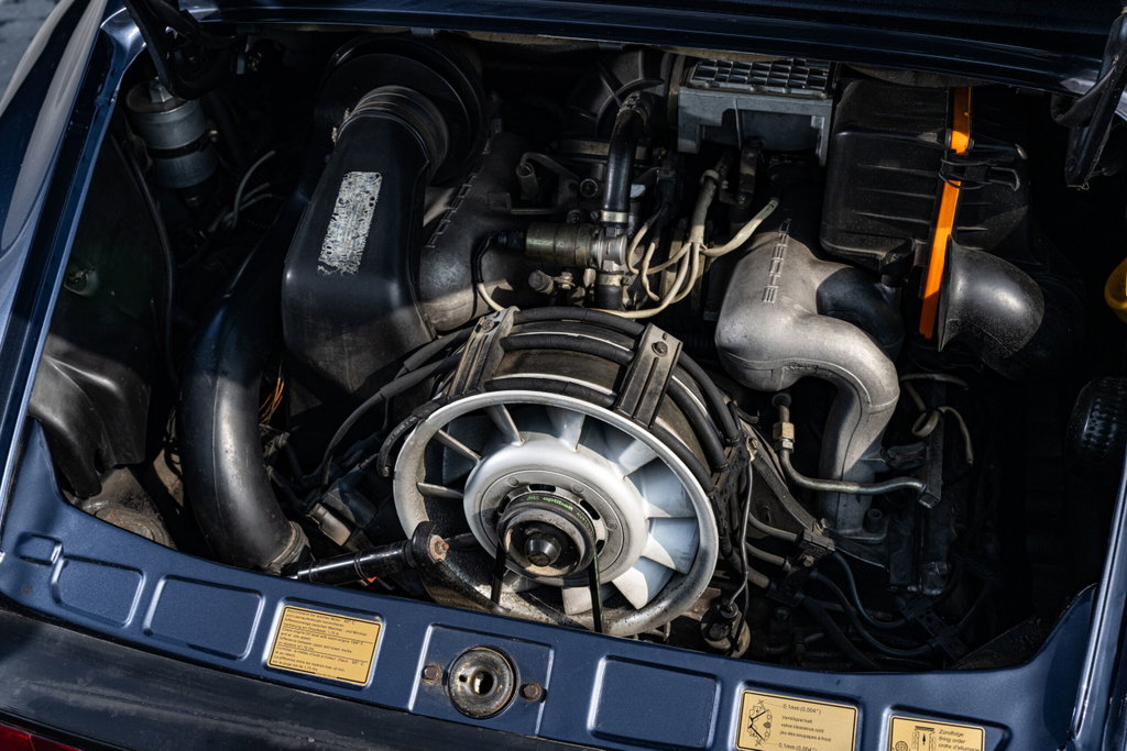Porsche 911 Carrera 3.2