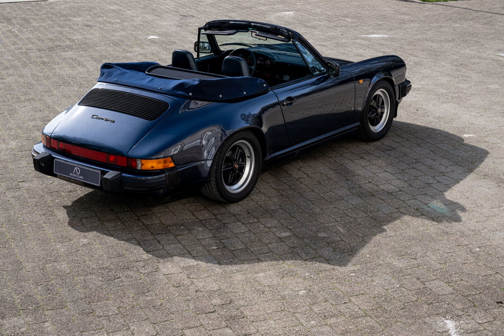 Porsche 911 Carrera 3.2