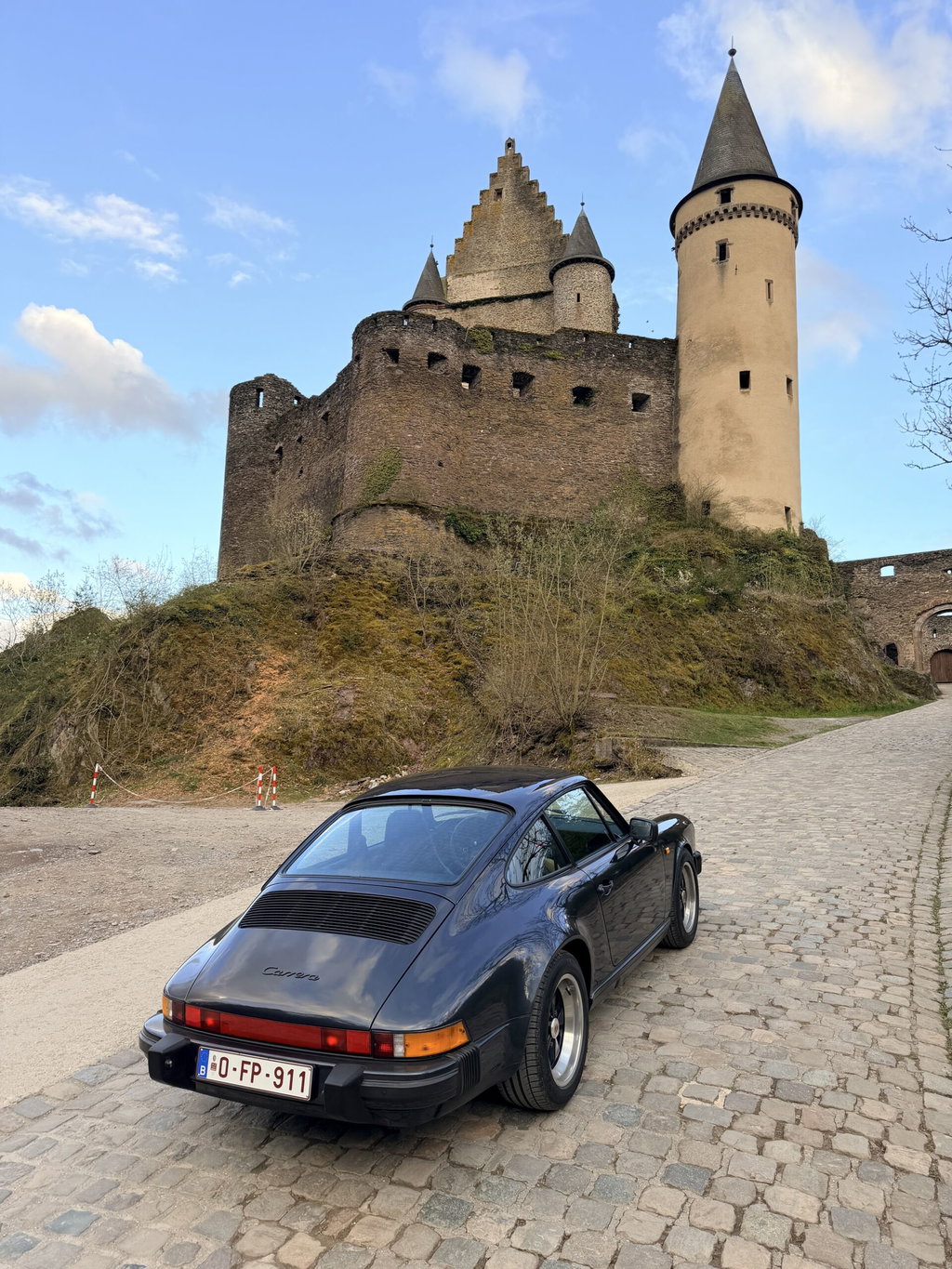 Porsche 911 Carrera 3.2