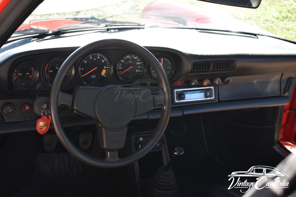 Porsche 911 SC