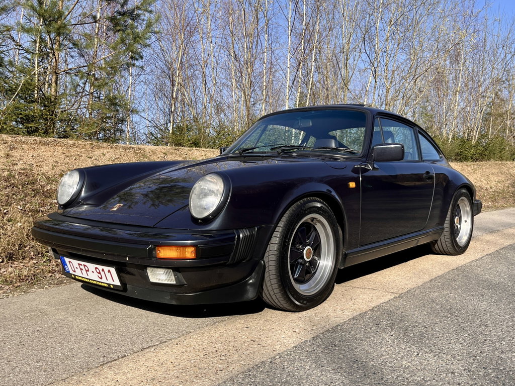 Porsche 911 Carrera 3.2