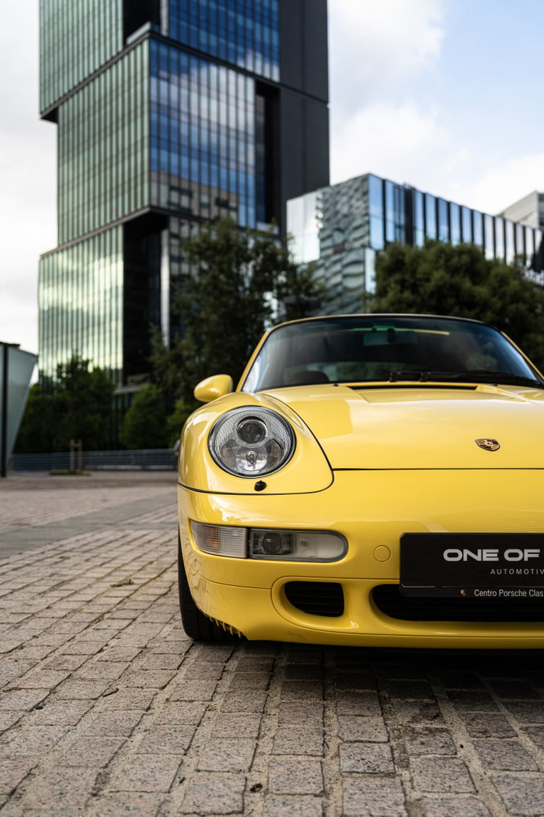 Porsche 993 Carrera 4S