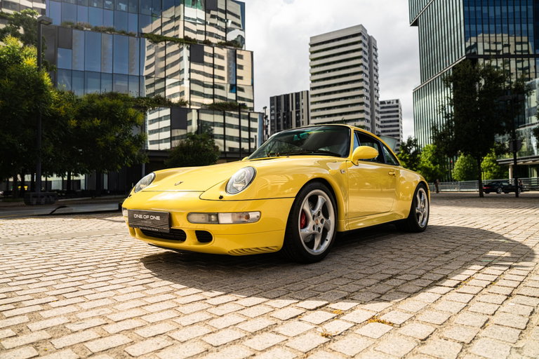 Porsche 993 Carrera 4S