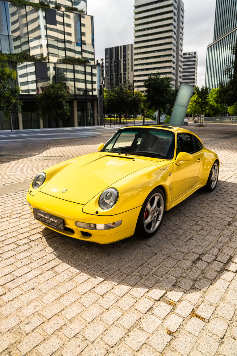 Porsche 993 Carrera 4S
