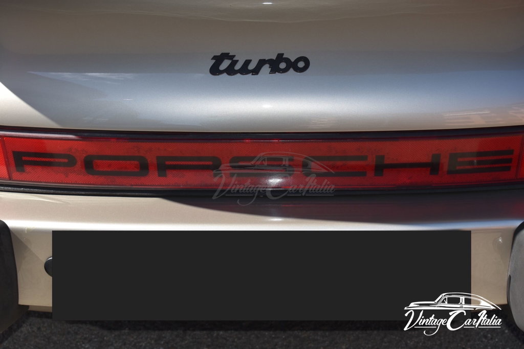 Porsche 911 Turbo 3.3
