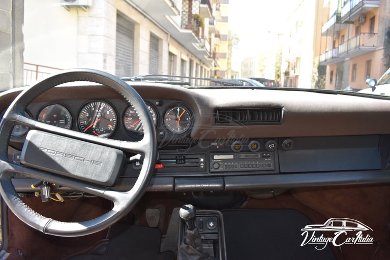 Porsche 911 Turbo 3.3
