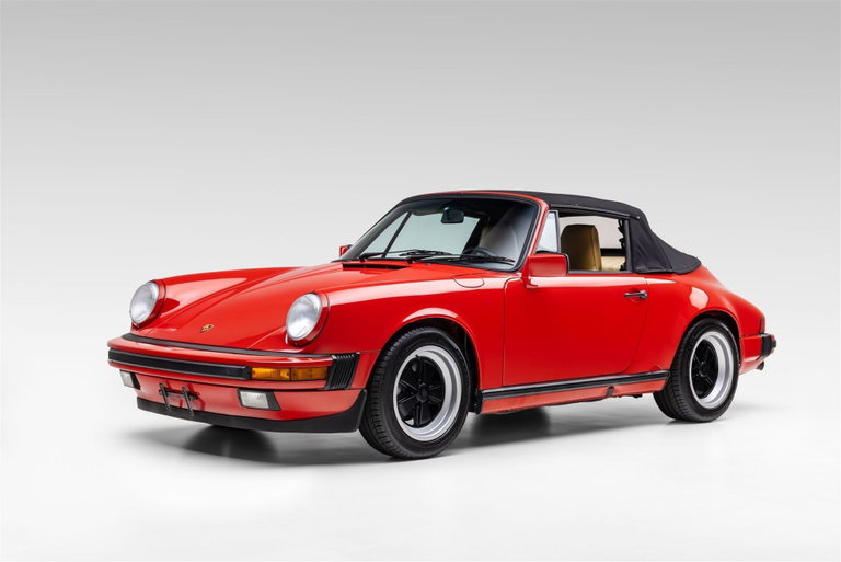 Porsche 911 Carrera 3.2