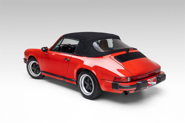 Porsche 911 Carrera 3.2