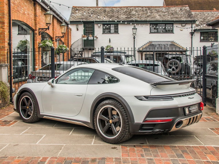 Porsche 911 Dakar