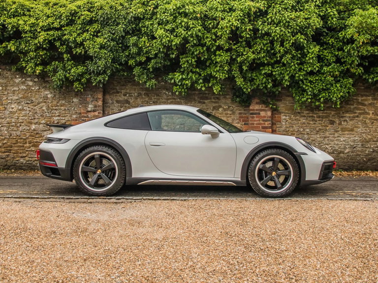 Porsche 911 Dakar