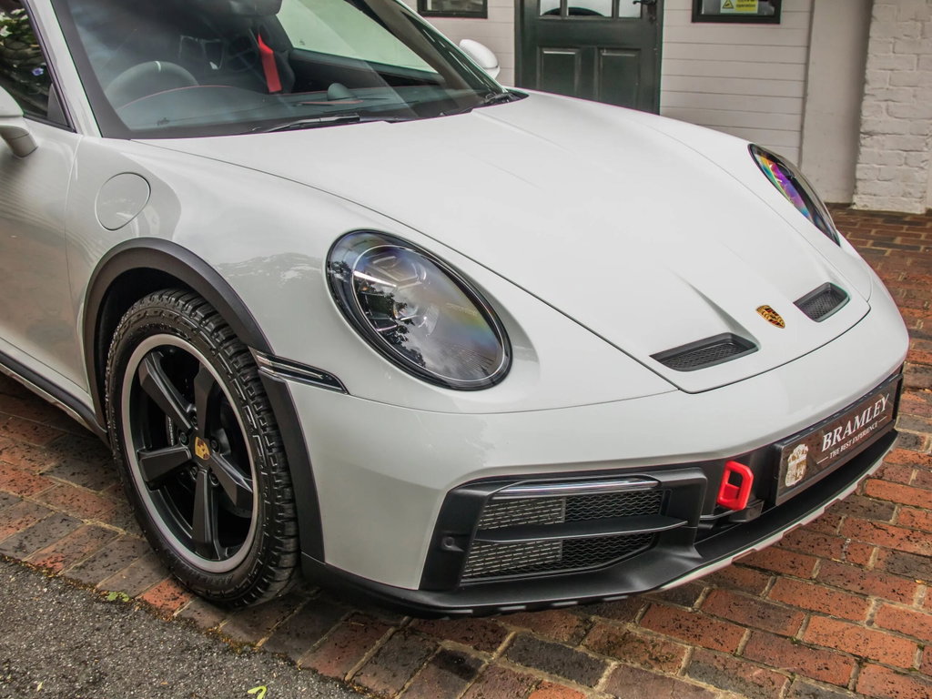 Porsche 911 Dakar