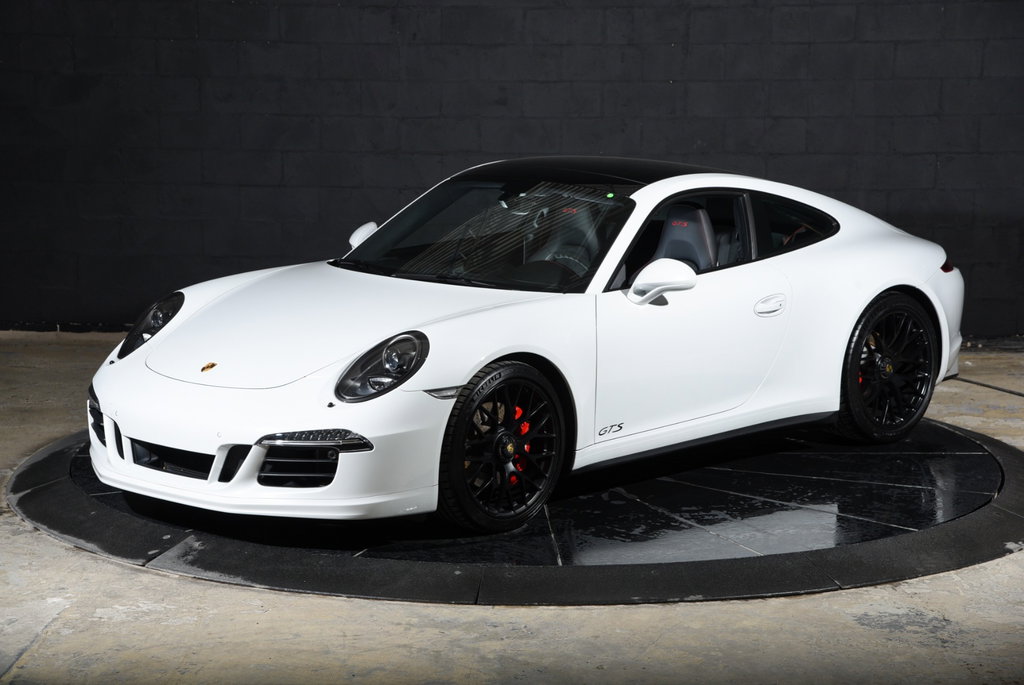 Porsche 991 Carrera GTS