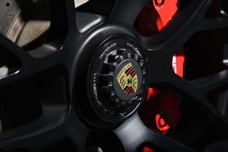 Porsche 991 Carrera GTS