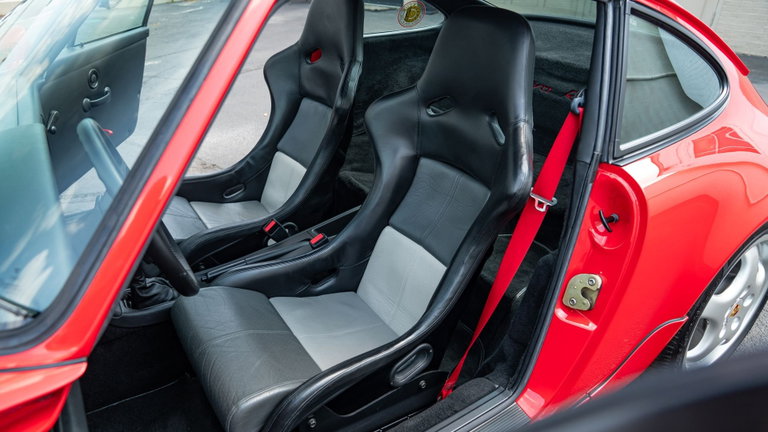 Porsche 964 Carrera RS