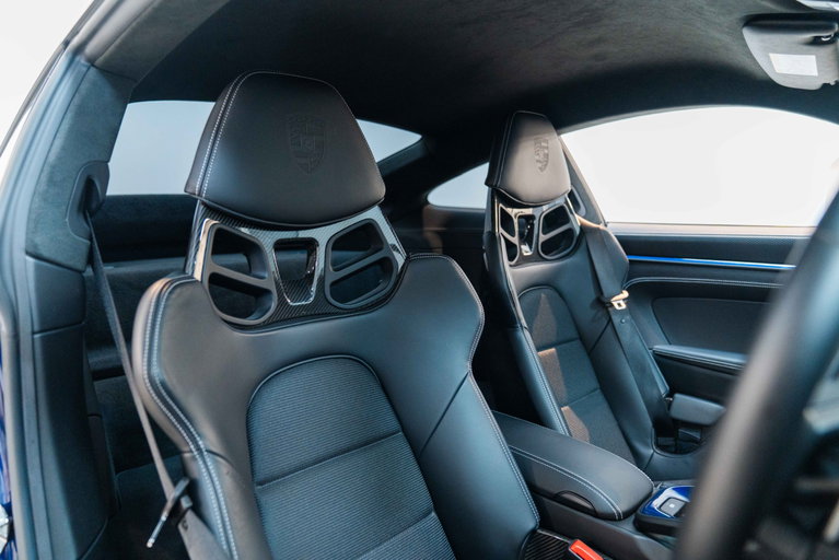 Porsche 992 GT3 Touring