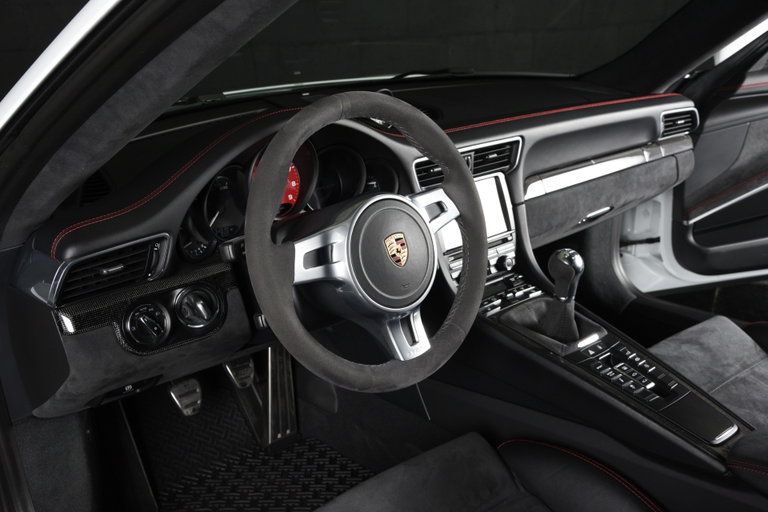 Porsche 991 Carrera GTS