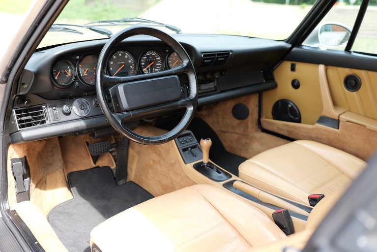 Porsche 964 Carrera 2