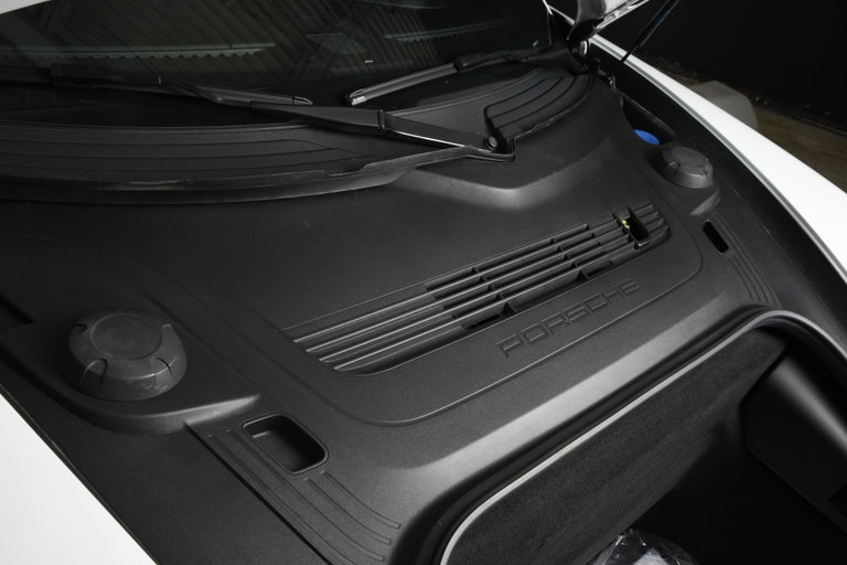 Porsche 991 Carrera GTS
