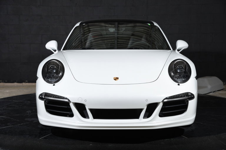 Porsche 991 Carrera GTS