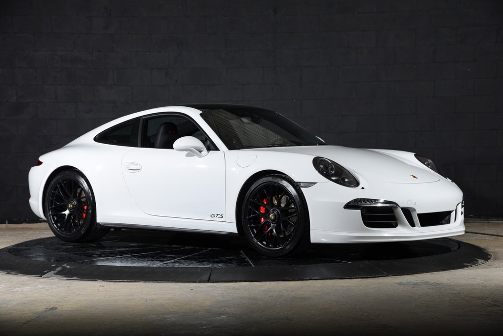Porsche 991 Carrera GTS