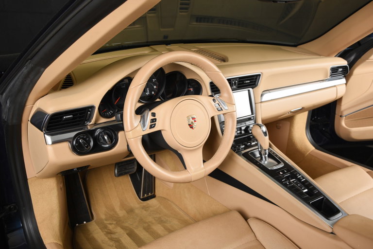 Porsche 991 Carrera 4