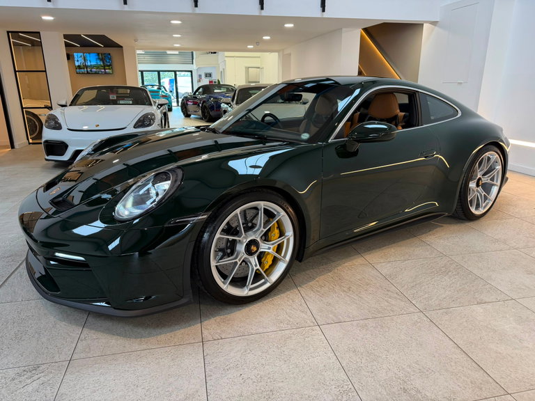 Porsche 992 GT3 Touring