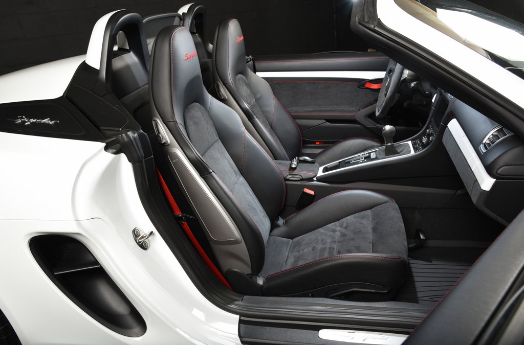 Porsche 981 Boxster Spyder