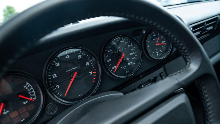 Porsche 964 Carrera RS