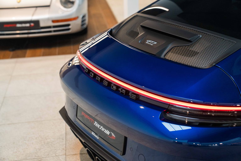 Porsche 992 GT3 Touring
