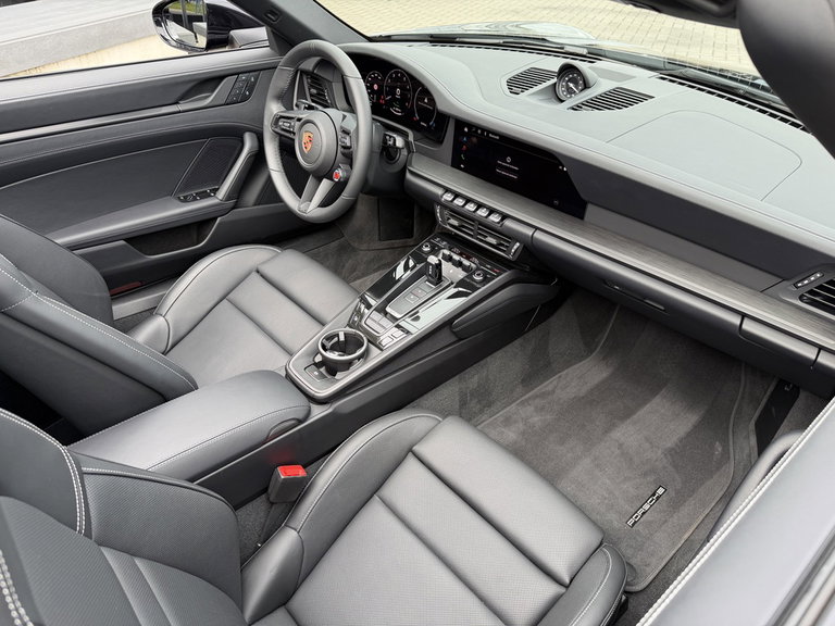 Porsche 992 Targa 4 GTS