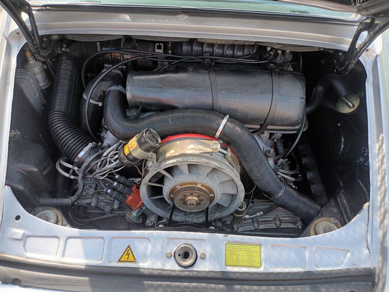 Porsche 911 Carrera 3.0