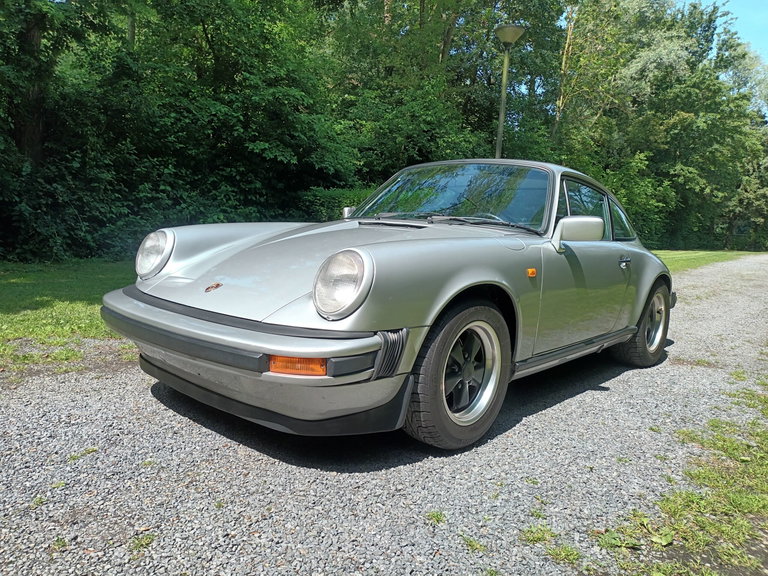 Porsche 911 Carrera 3.0