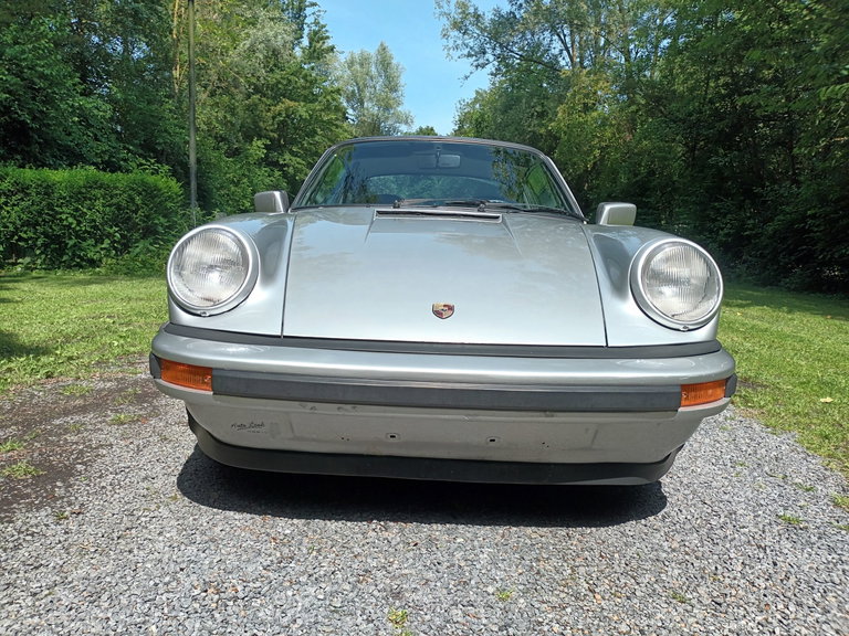 Porsche 911 Carrera 3.0