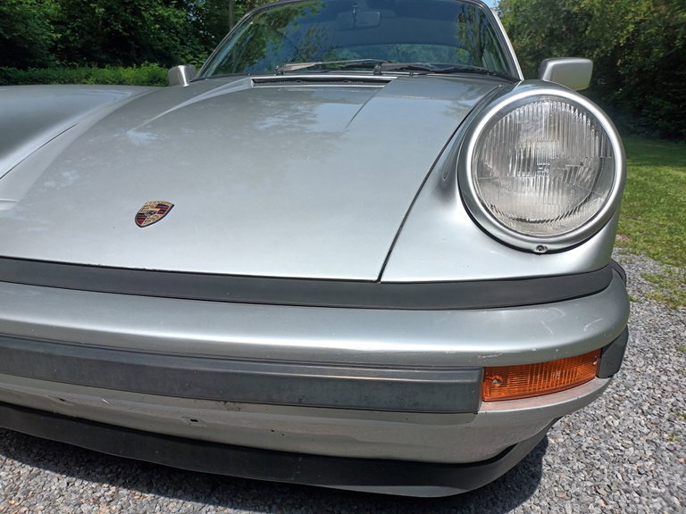 Porsche 911 Carrera 3.0