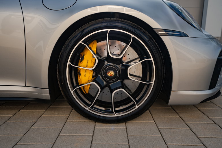 Porsche 992 Turbo S