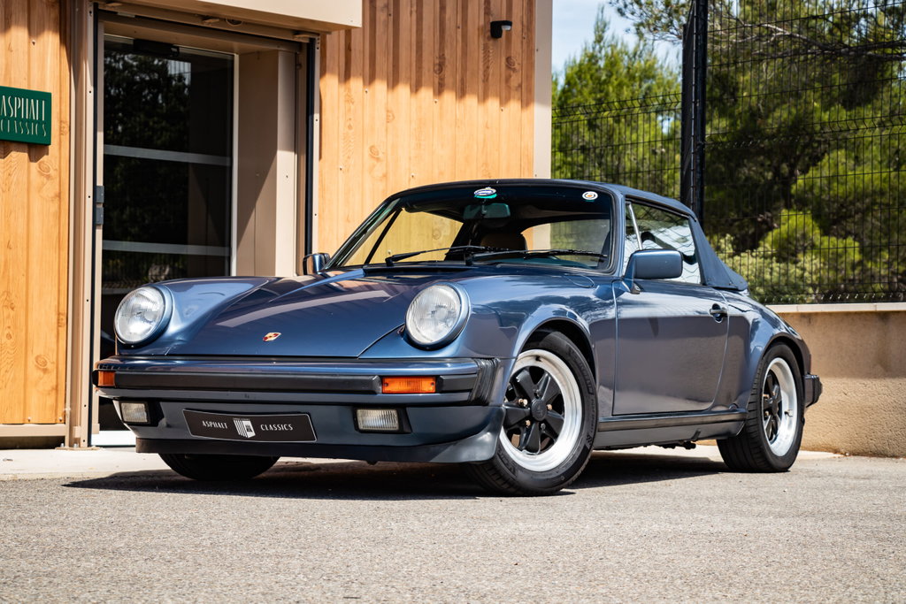 Porsche 911 Carrera 3.2