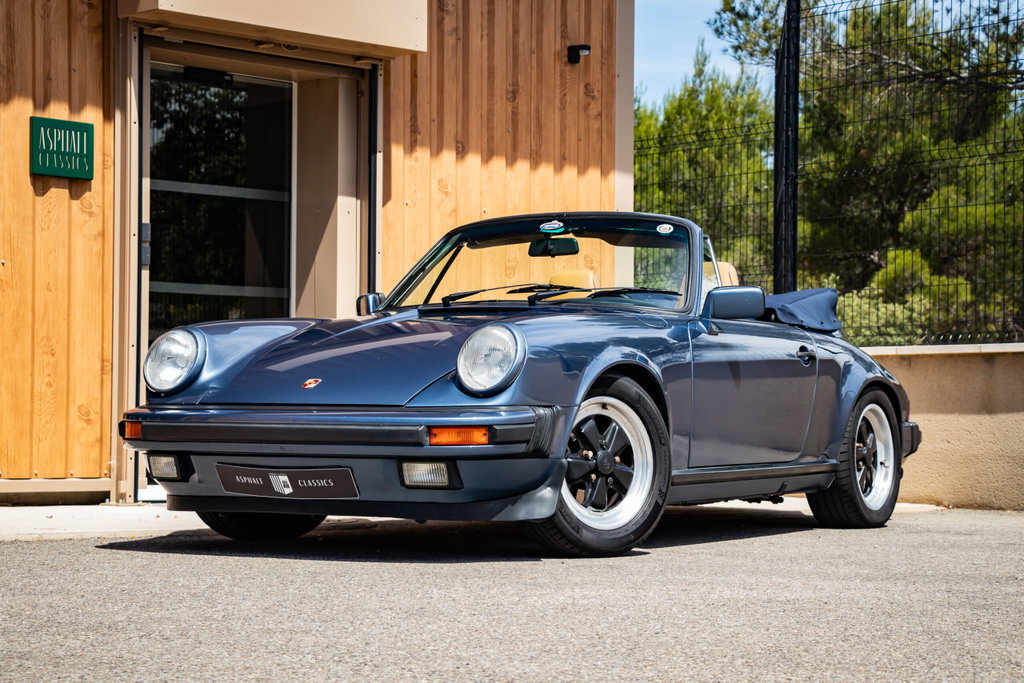 Porsche 911 Carrera 3.2