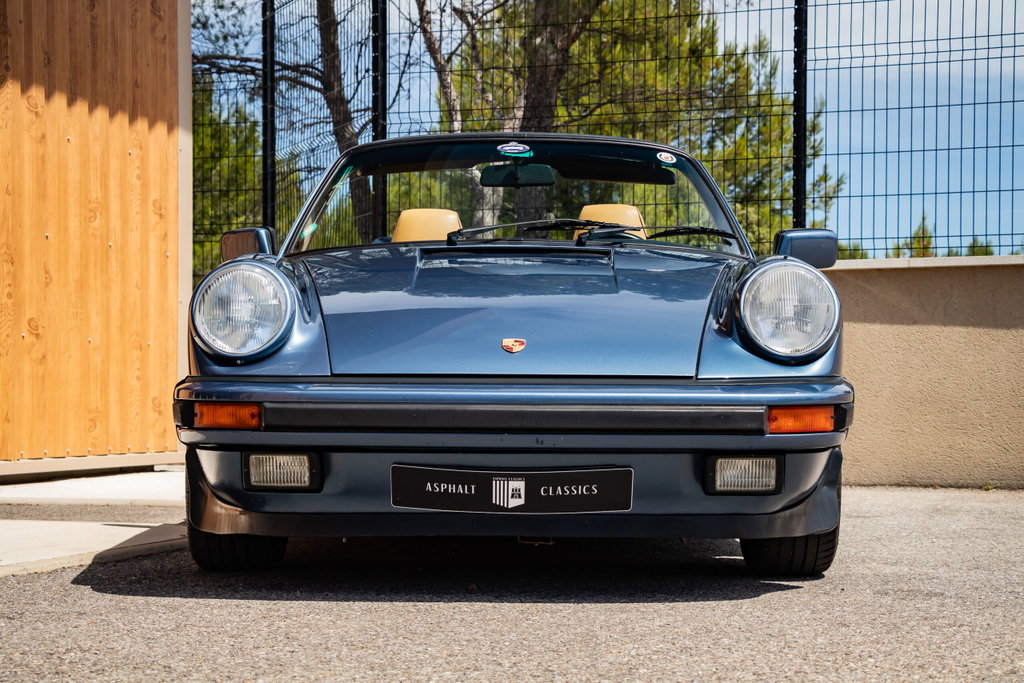 Porsche 911 Carrera 3.2