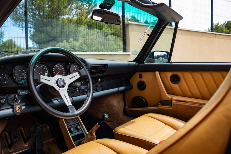 Porsche 911 Carrera 3.2
