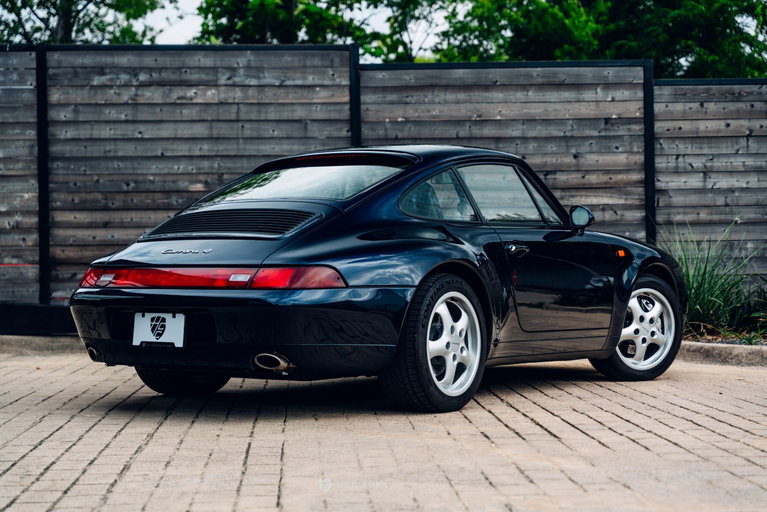 Porsche 993 Carrera 4