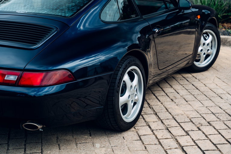 Porsche 993 Carrera 4