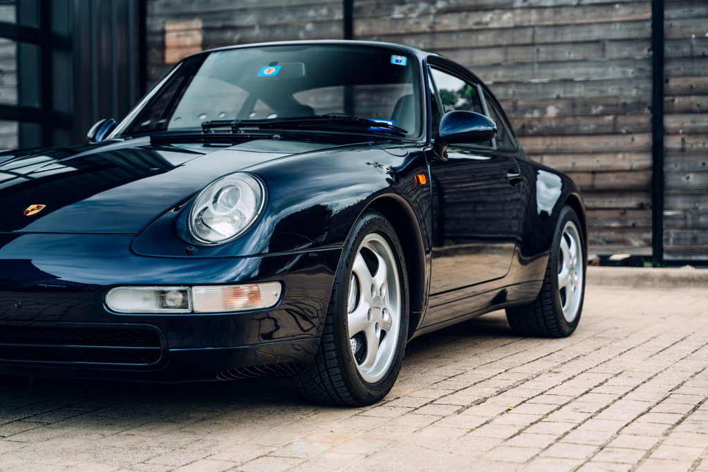Porsche 993 Carrera 4