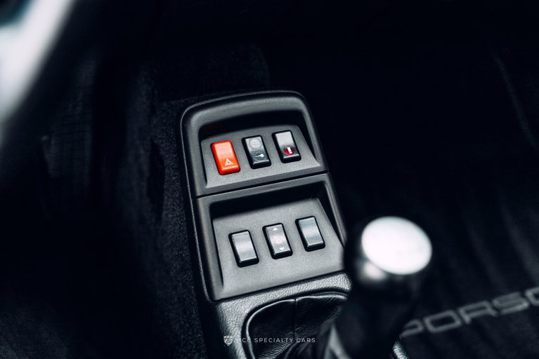 Porsche 993 Carrera 4