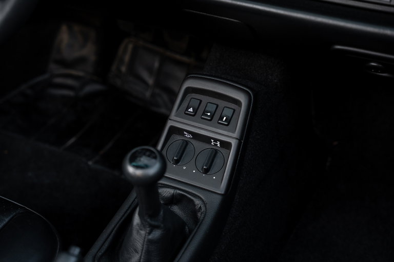 Porsche 964 Carrera 4