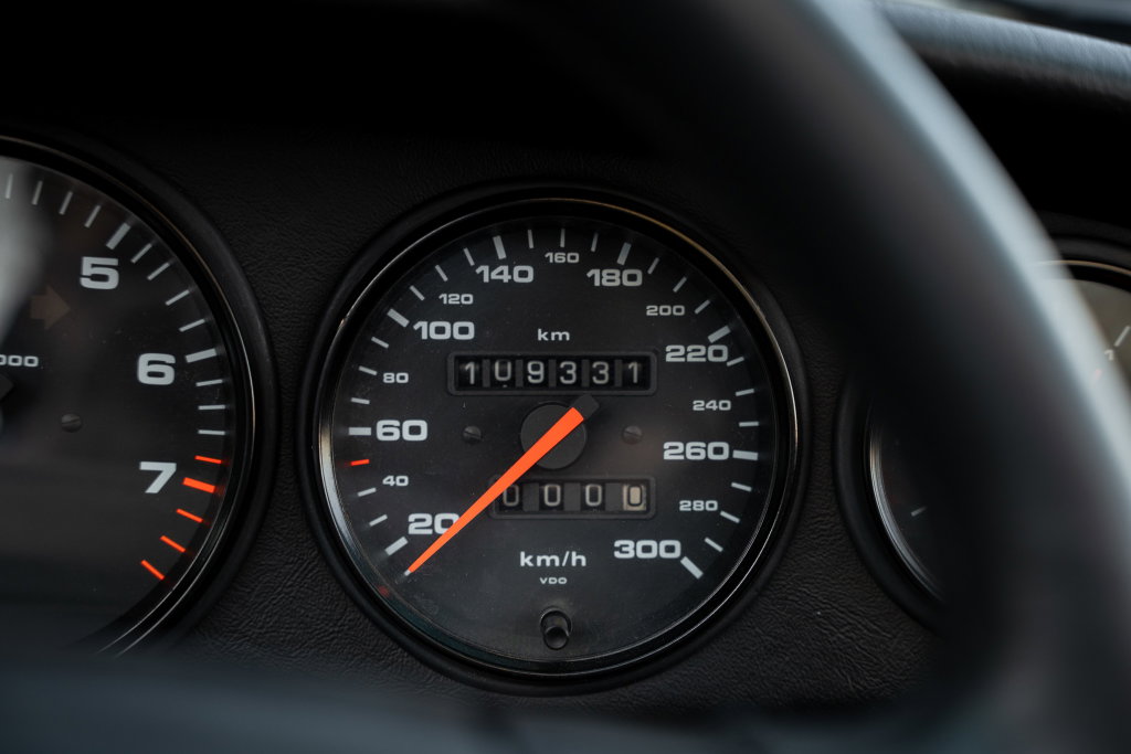 Porsche 964 Carrera 4