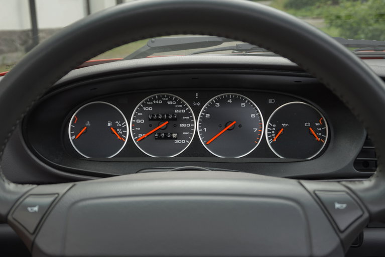 Porsche 968
