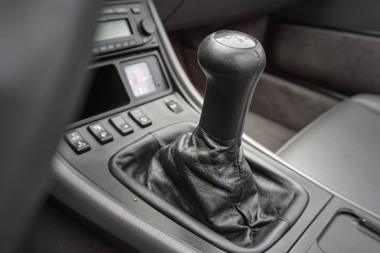 Porsche 968