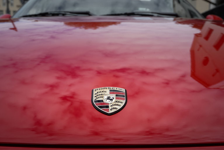 Porsche 968