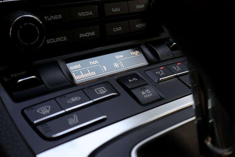 Porsche 718 Boxster