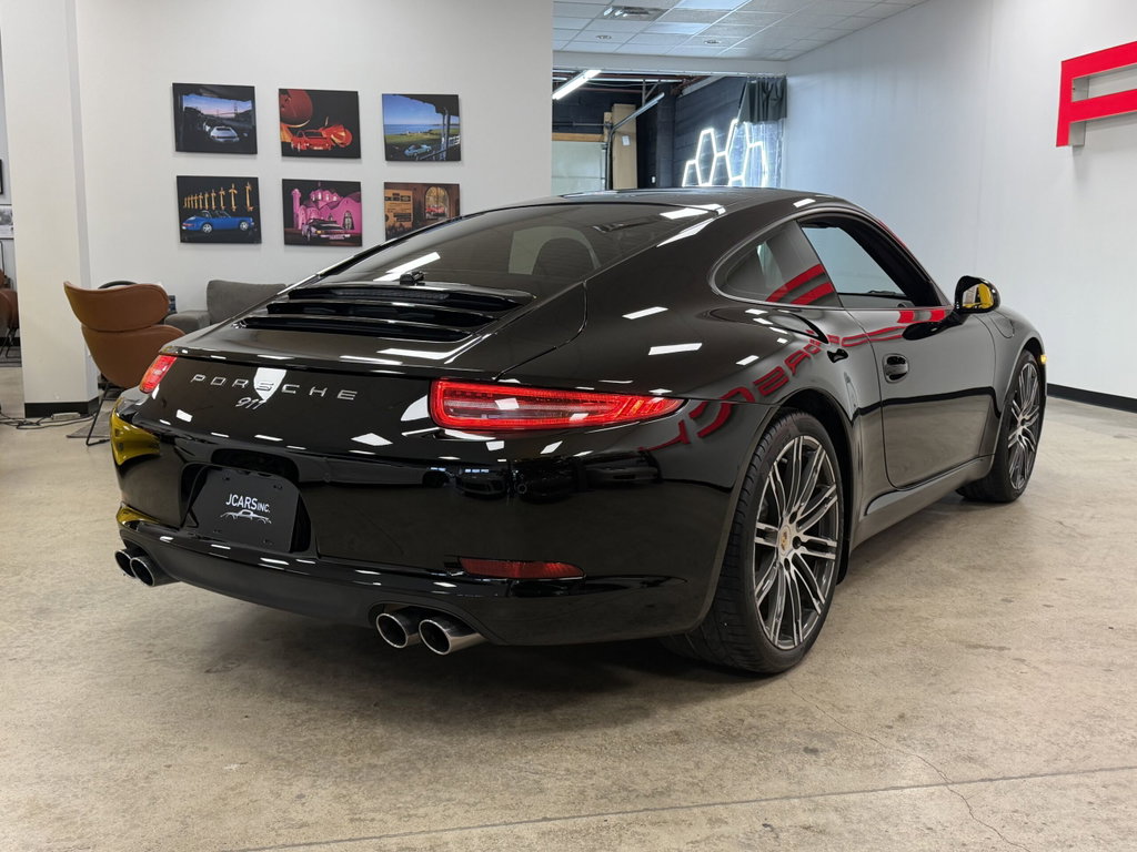 Porsche 991 Carrera Black Edition
